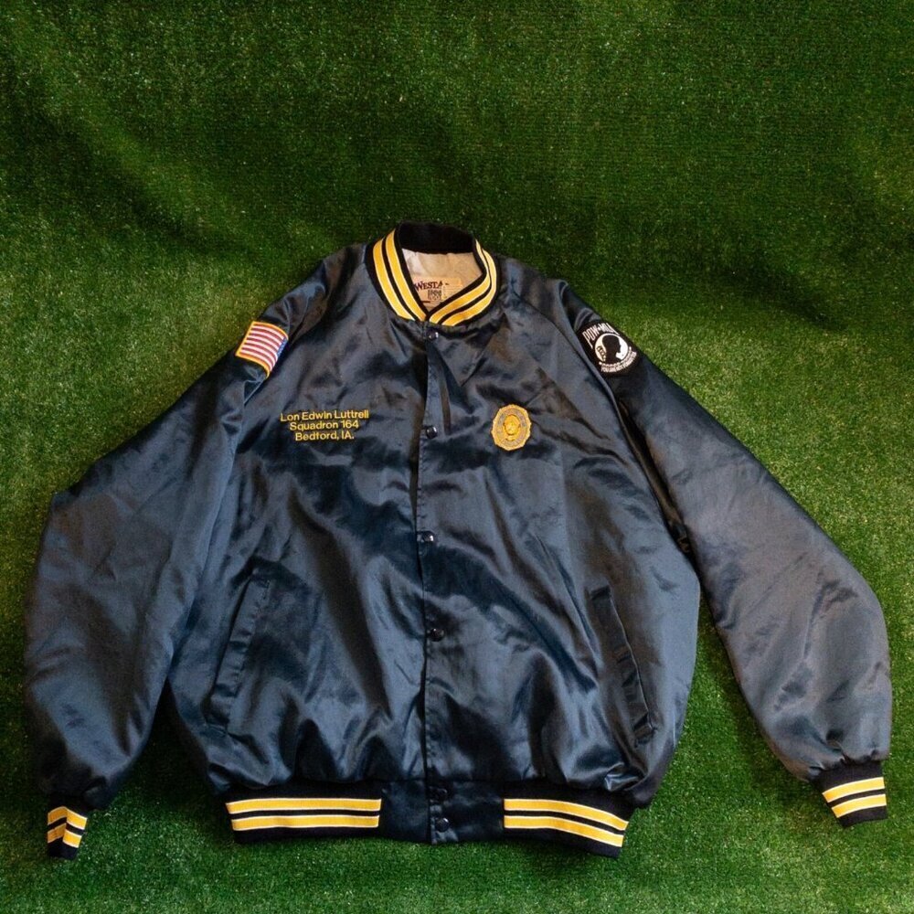 VINTAGE WEST ARK MENS SATIN AMERICAN LEGION JACKET NAVY BLUE USA POW SIZE XL